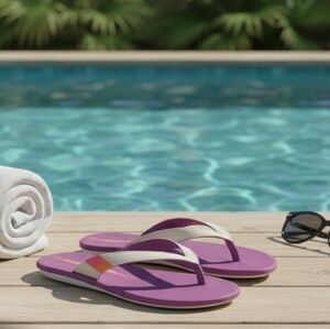 Rider Xtra Soft Cushy Foam Like Thong Sandals Sz 7